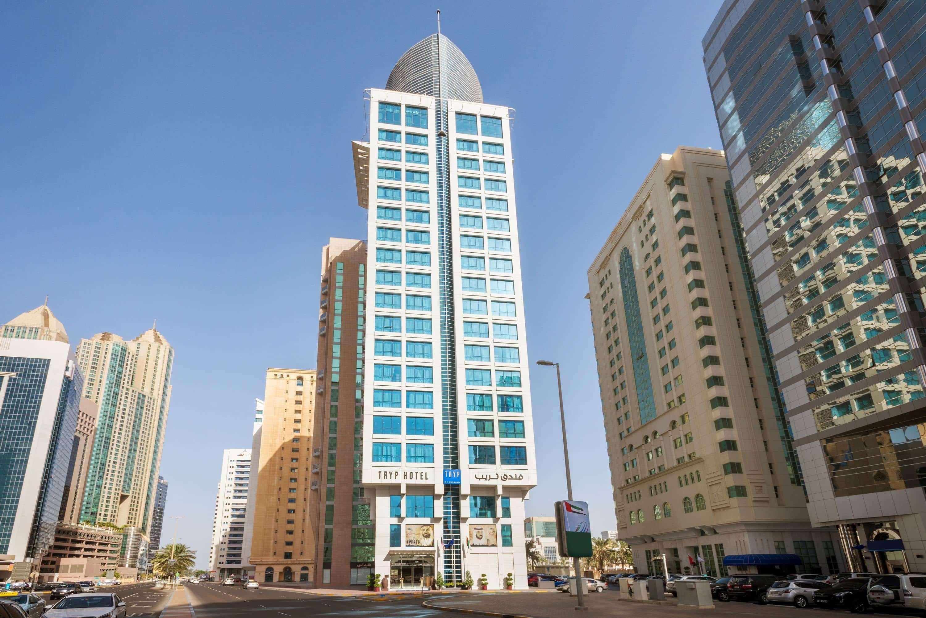 Tryp By Wyndham Abu Dhabi City Center Exterior foto